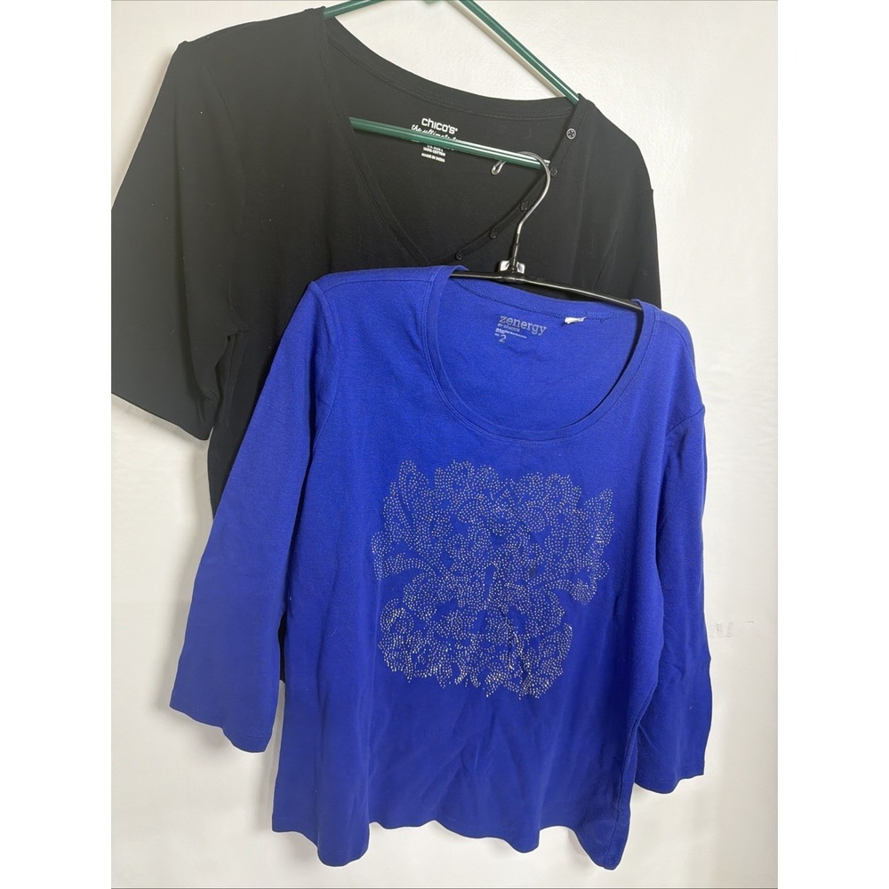 2 Chico's Zenergy - Ultimate Tee Blue Studded SS Button Accent Black Tee Wm Sz 2